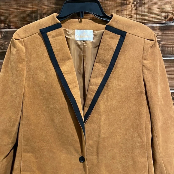 Abe Schrader Blazer - Picture 2 of 11